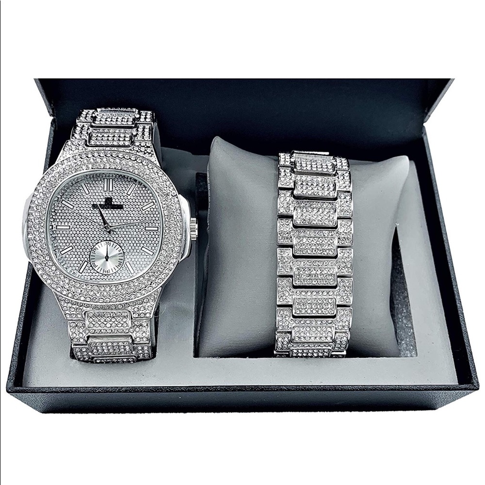 Men silver watch and matching bracelet